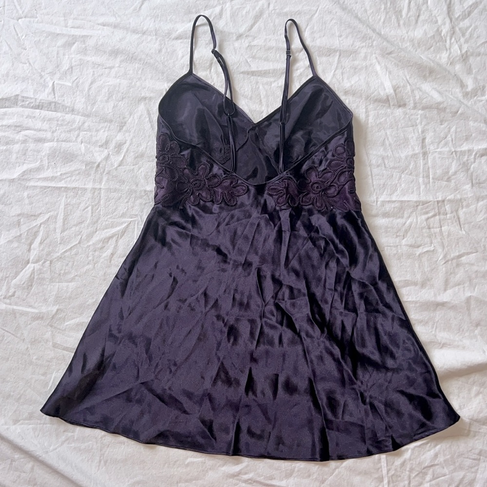Small Satin Marilyn Monroe by Warner’s Night Gown Lingerie Dark Purple Used - Picture 2 of 4
